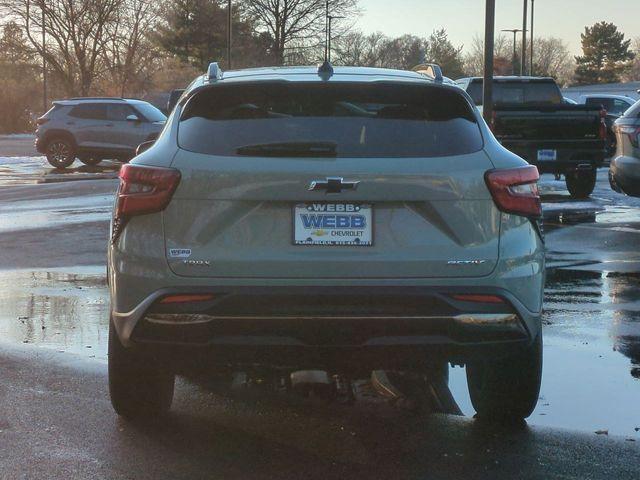 used 2025 Chevrolet Trax car, priced at $24,977