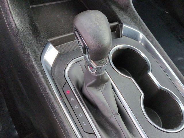 used 2022 Chevrolet Traverse car, priced at $21,994