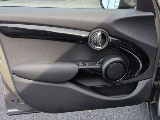 used 2021 MINI Hardtop car, priced at $19,643