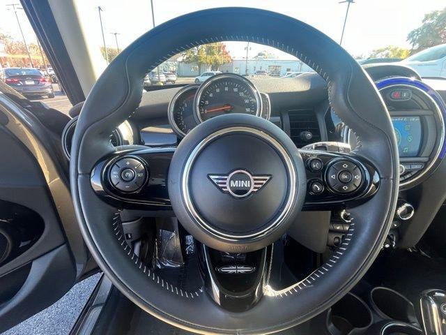 used 2021 MINI Hardtop car, priced at $20,225