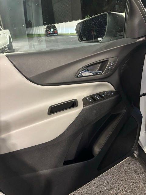 used 2022 Chevrolet Equinox car, priced at $20,564