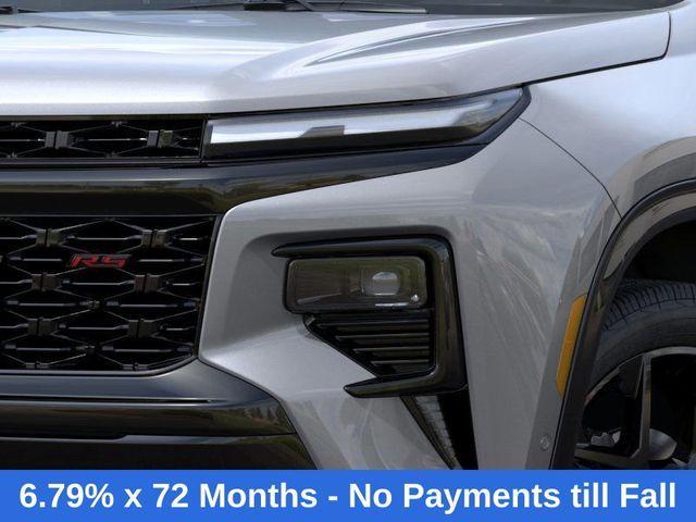new 2025 Chevrolet Traverse car