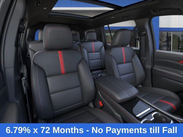 new 2025 Chevrolet Traverse car