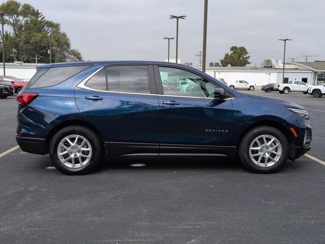 used 2022 Chevrolet Equinox car, priced at $17,403