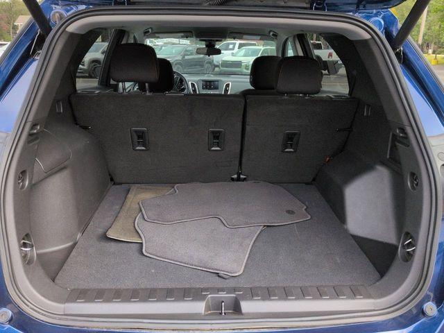 used 2022 Chevrolet Equinox car, priced at $17,403