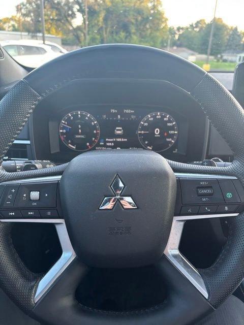 used 2022 Mitsubishi Outlander car, priced at $25,977