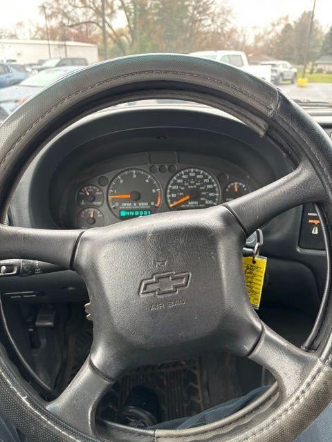 used 2000 Chevrolet S-10 car, priced at $9,482
