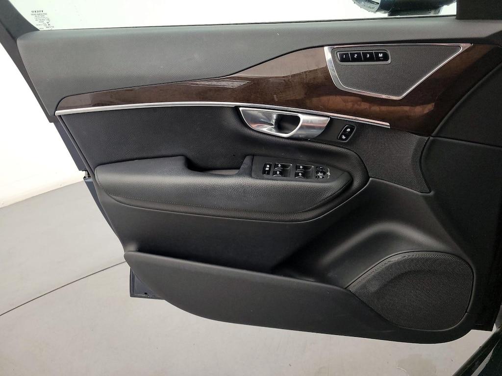 used 2018 Volvo XC90 car, priced at $27,998
