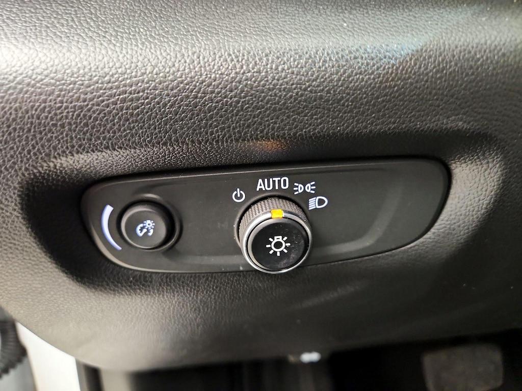 used 2023 Chevrolet Traverse car, priced at $38,998