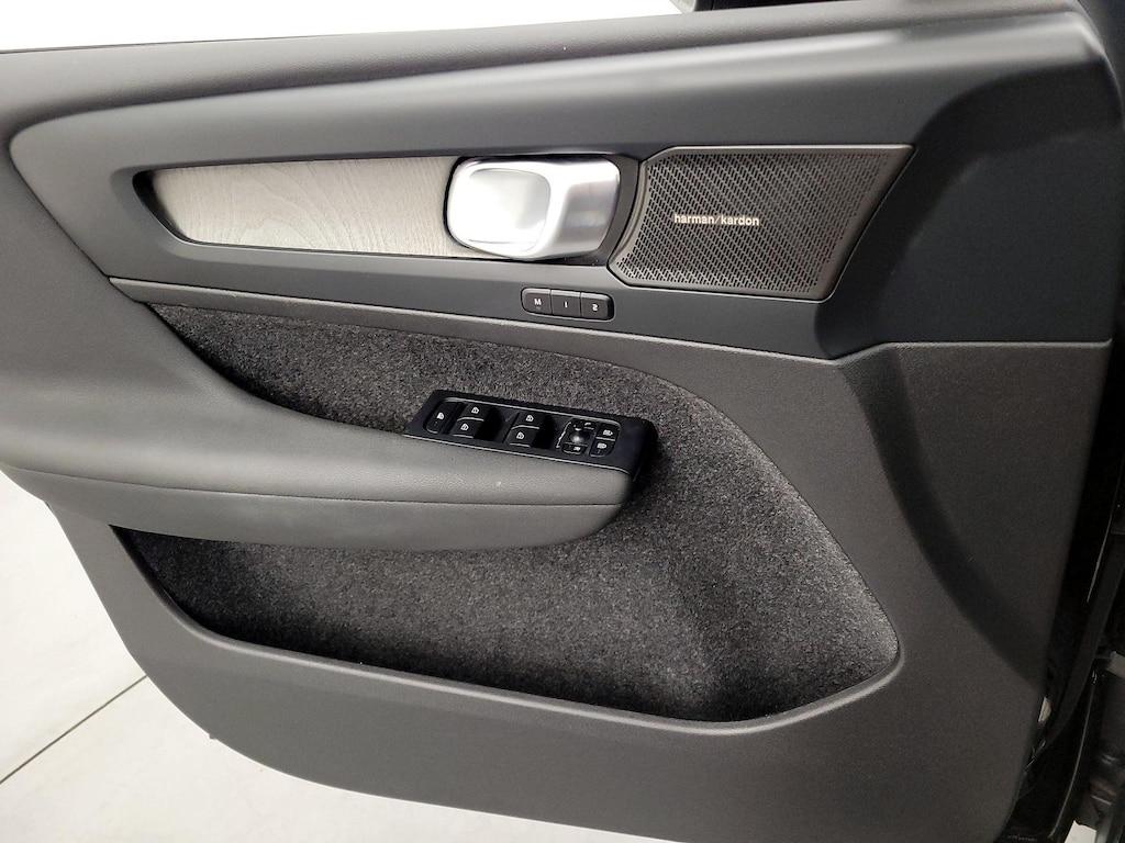 used 2023 Volvo XC40 car, priced at $30,998