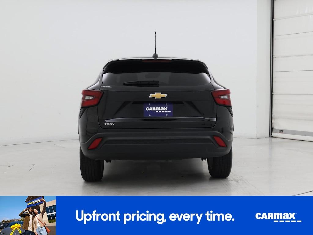 used 2025 Chevrolet Trax car, priced at $23,998
