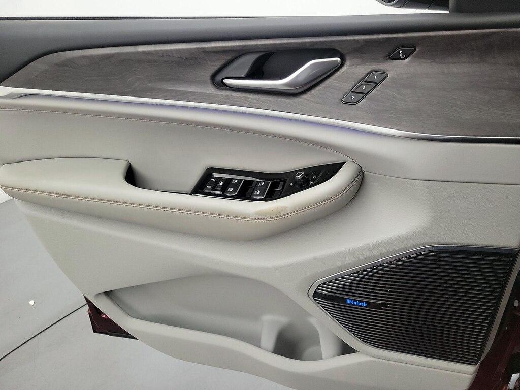 used 2022 Jeep Grand Cherokee car, priced at $37,998