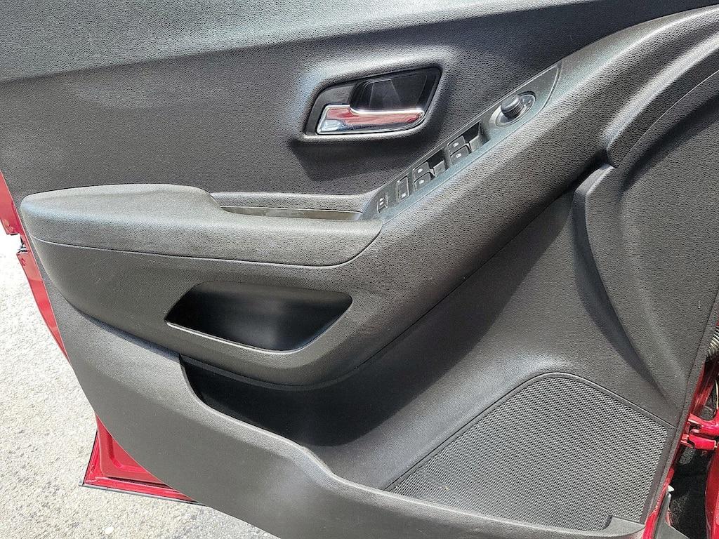 used 2019 Chevrolet Trax car, priced at $15,998