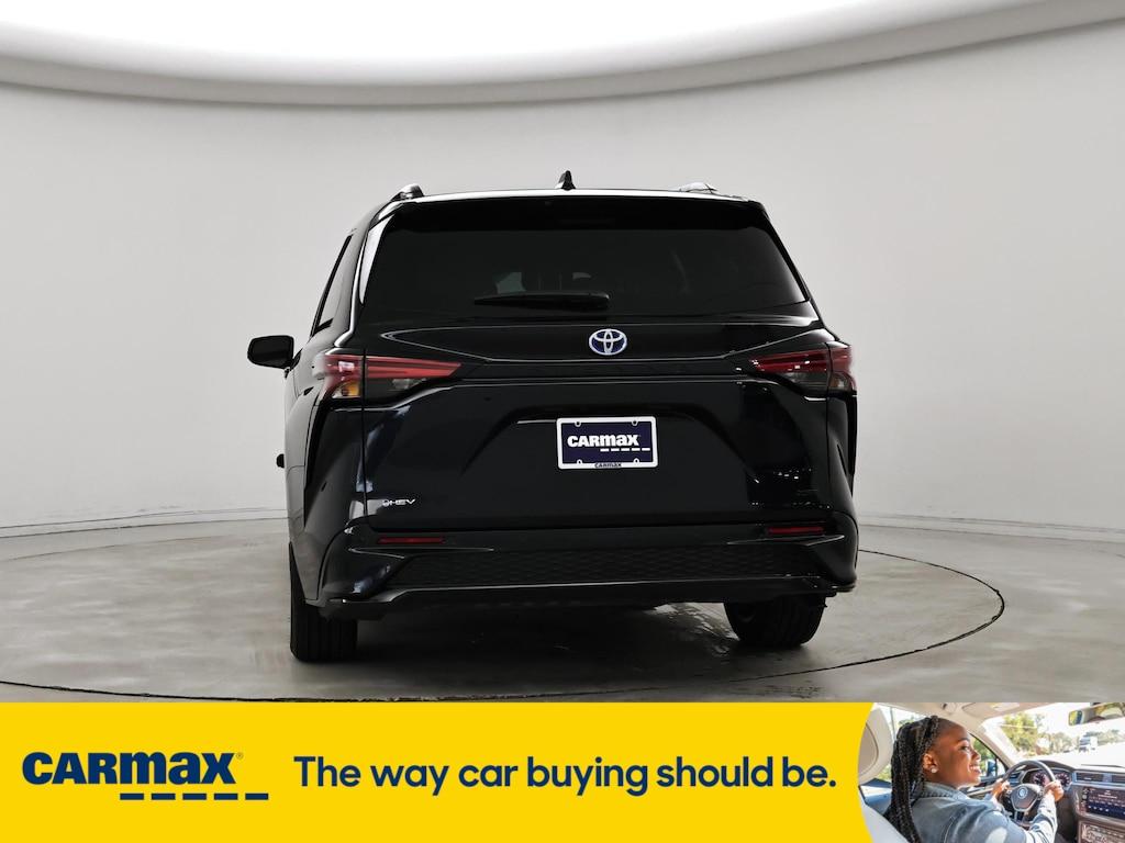 used 2025 Toyota Sienna car, priced at $52,998