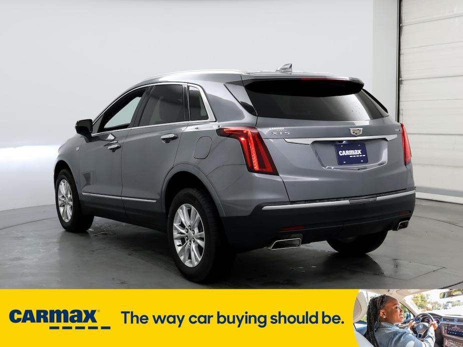 used 2022 Cadillac XT5 car, priced at $29,998