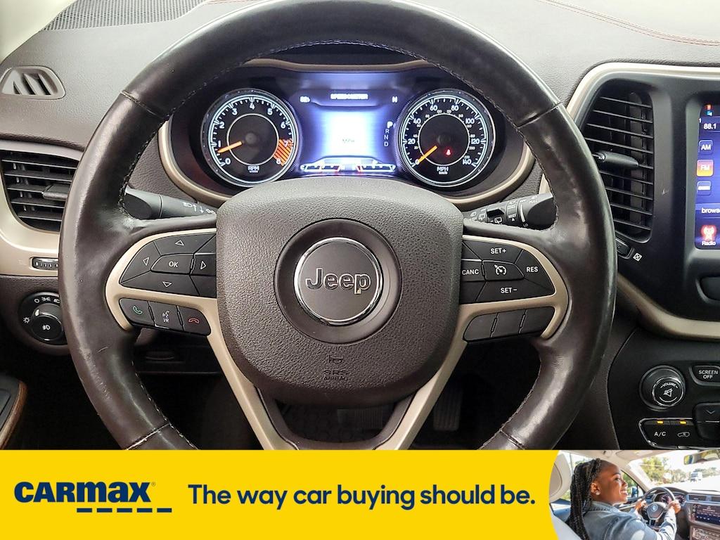used 2014 Jeep Cherokee car, priced at $16,998