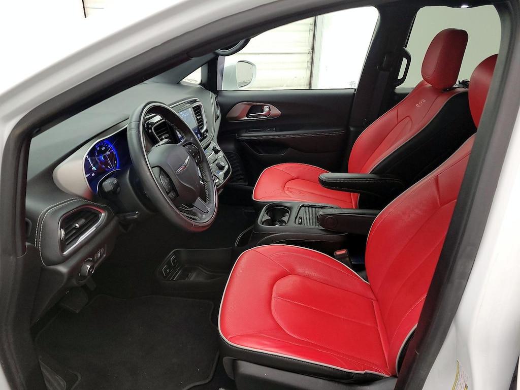 used 2020 Chrysler Pacifica car, priced at $29,998