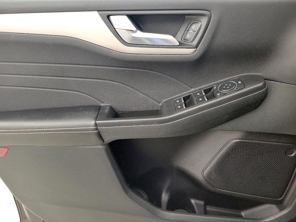 used 2022 Ford Escape car, priced at $19,998