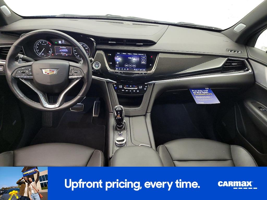 used 2023 Cadillac XT6 car, priced at $46,998