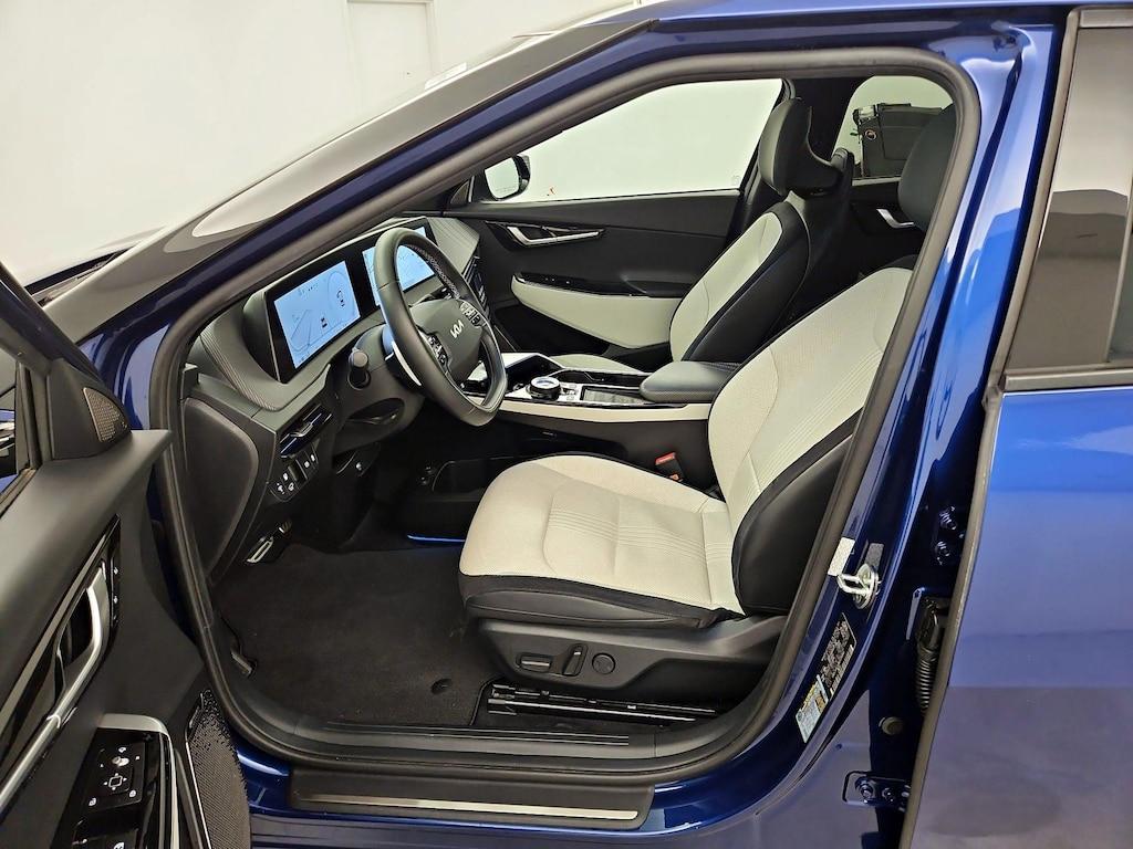 used 2022 Kia EV6 car, priced at $28,998