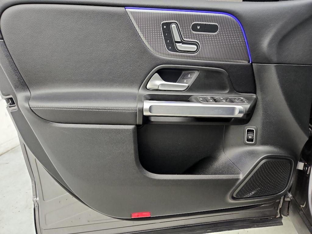 used 2021 Mercedes-Benz GLB 250 car, priced at $25,998