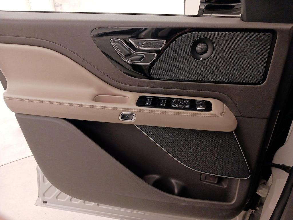 used 2022 Lincoln Aviator car, priced at $45,998