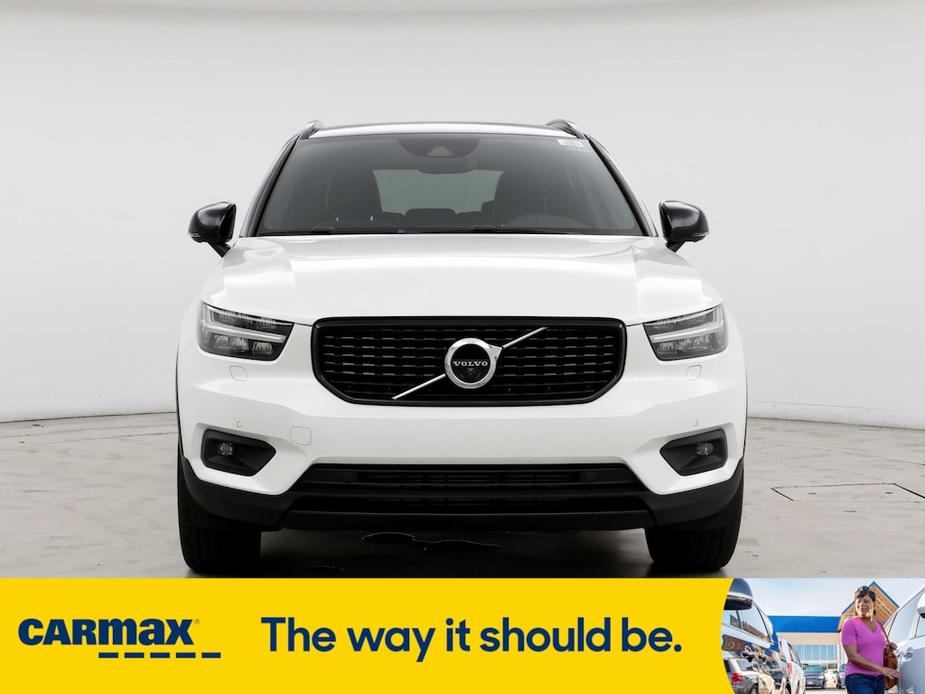 used 2021 Volvo XC40 car, priced at $29,998