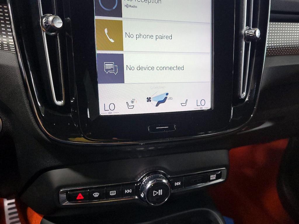 used 2019 Volvo XC40 car, priced at $27,998
