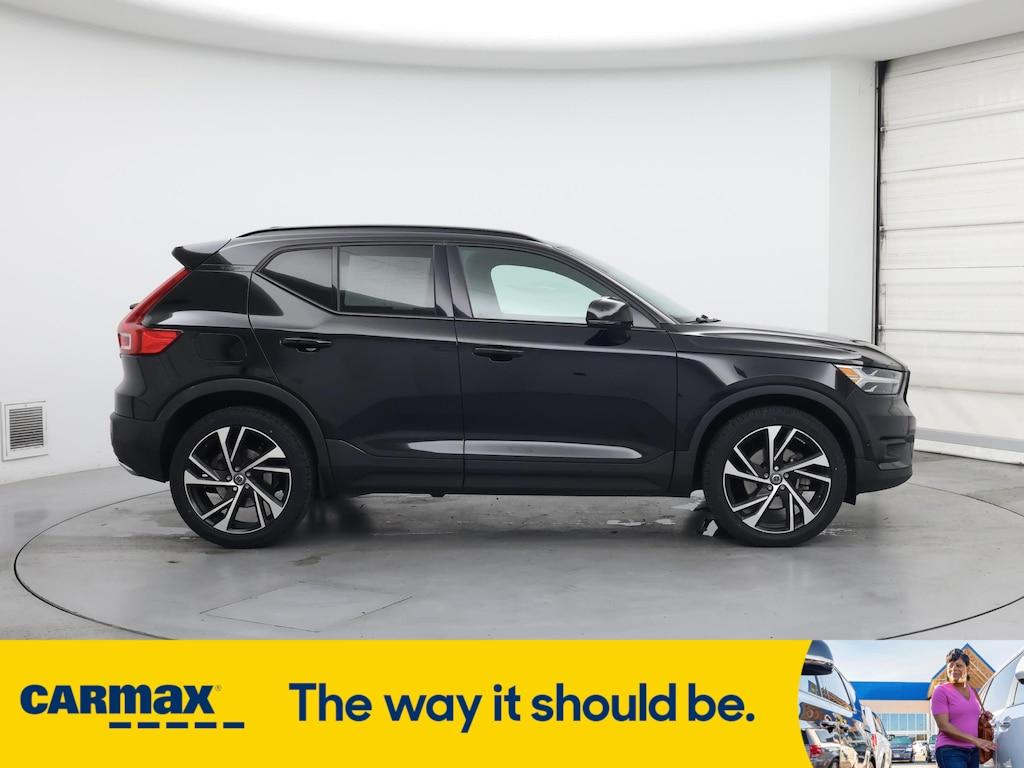 used 2019 Volvo XC40 car, priced at $27,998
