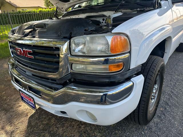 used 2007 GMC Sierra 2500 car, priced at $13,995