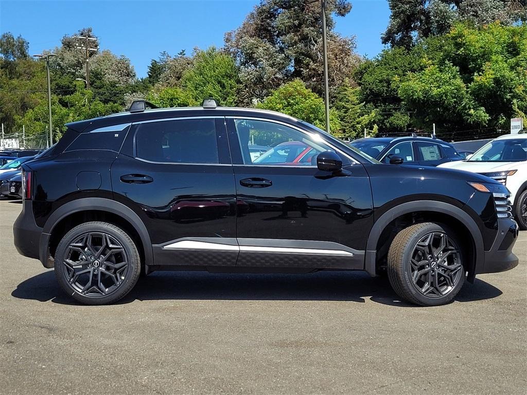 new 2025 Nissan Kicks car, priced at $27,555