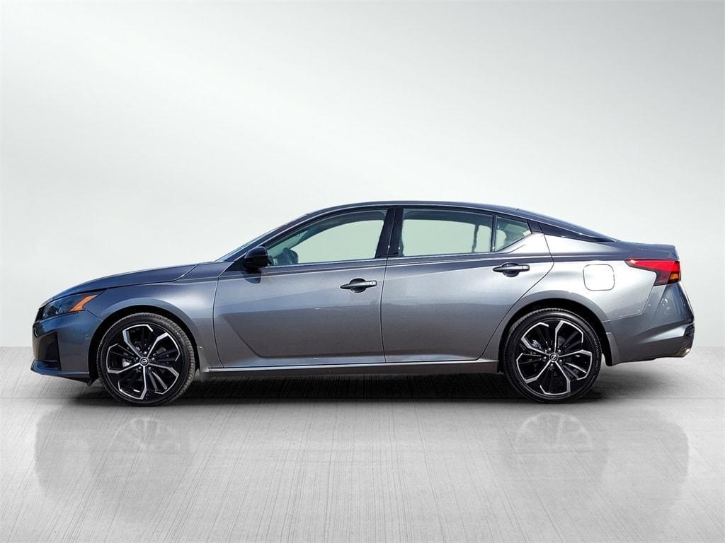 used 2023 Nissan Altima car, priced at $23,388