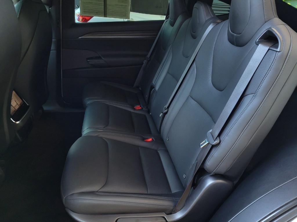 used 2022 Tesla Model X car, priced at $50,995