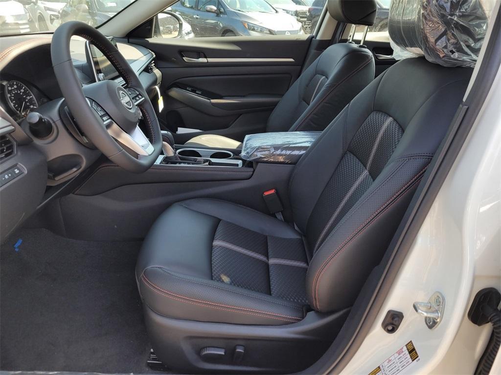 new 2025 Nissan Altima car, priced at $32,450