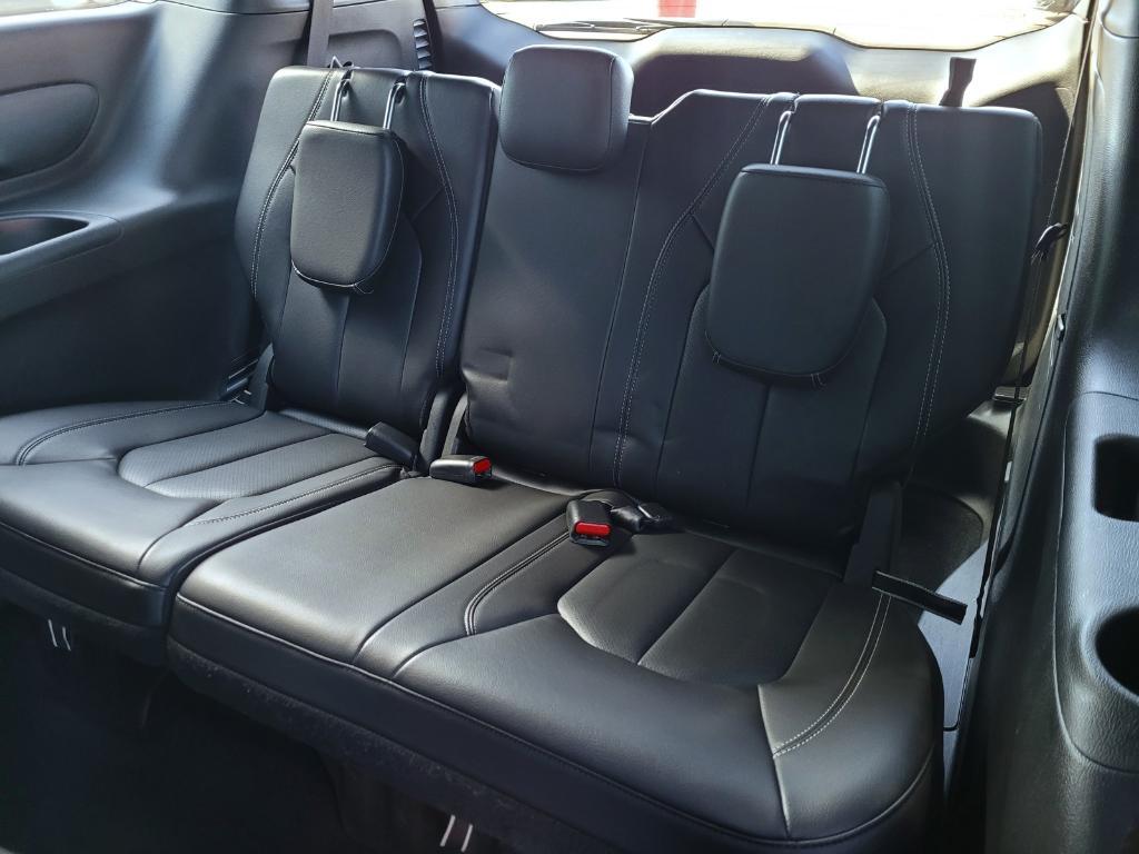 used 2022 Chrysler Pacifica Hybrid car, priced at $28,995