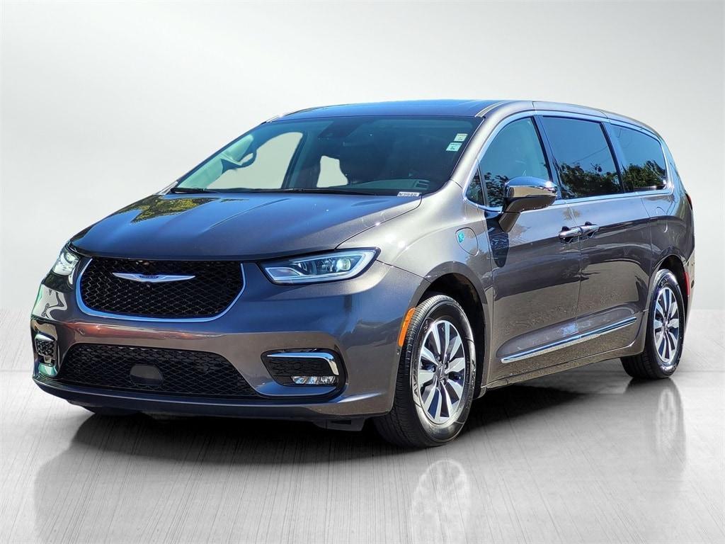 used 2022 Chrysler Pacifica Hybrid car, priced at $32,695