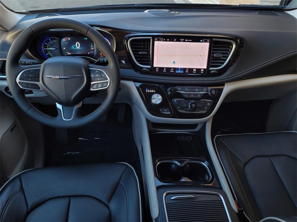 used 2022 Chrysler Pacifica Hybrid car, priced at $32,695
