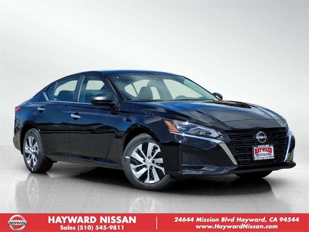 new 2025 Nissan Altima car, priced at $26,250