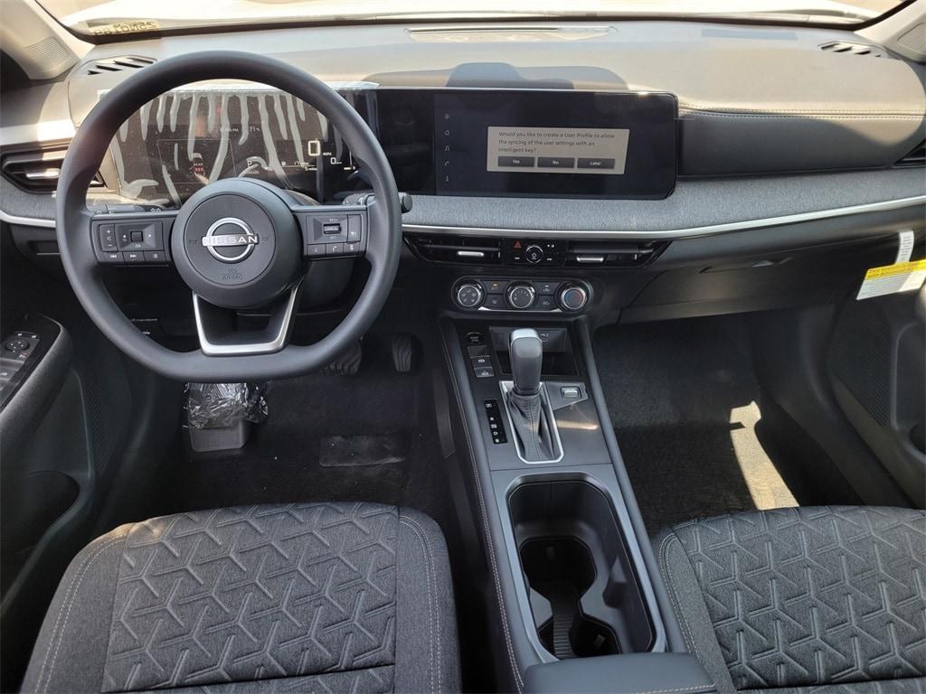 new 2025 Nissan Kicks car, priced at $26,180