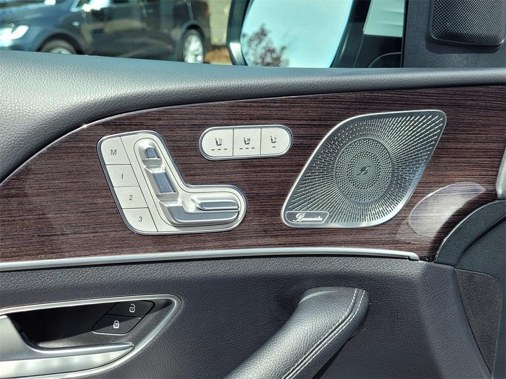 used 2023 Mercedes-Benz GLS 450 car, priced at $60,995