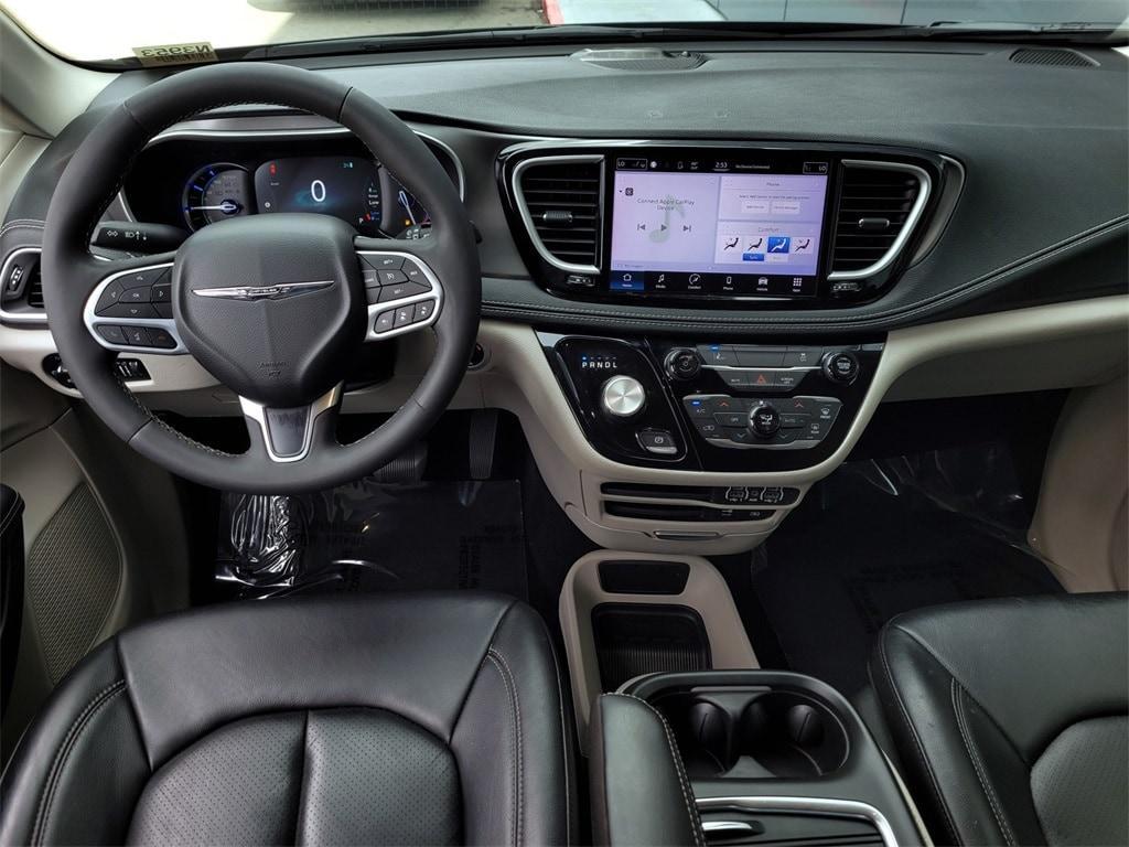 used 2022 Chrysler Pacifica Hybrid car, priced at $29,695