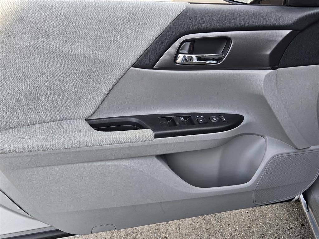 used 2013 Honda Accord car, priced at $15,995