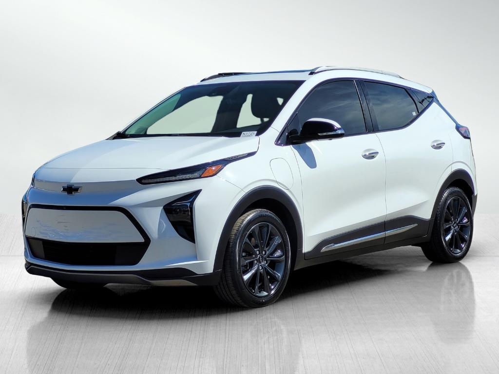 used 2022 Chevrolet Bolt EUV car, priced at $23,995