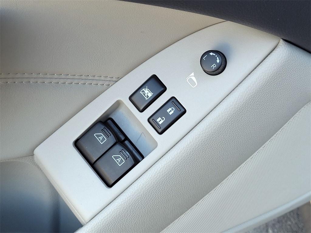 used 2008 INFINITI G37 car, priced at $16,695