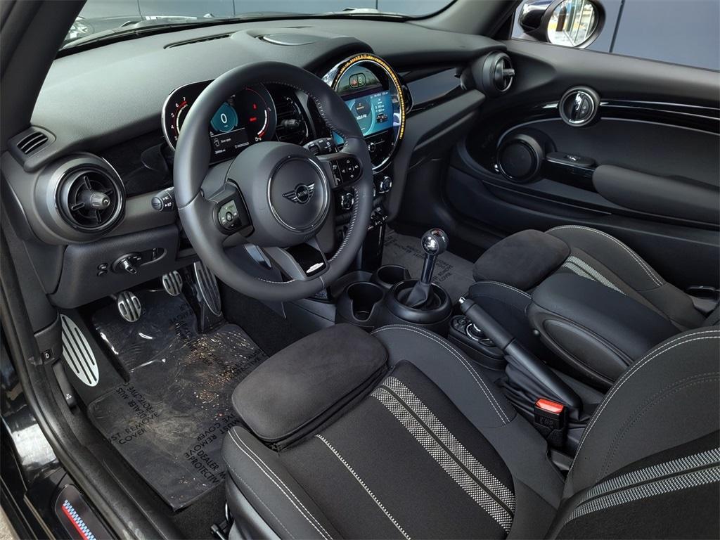 used 2024 MINI Hardtop car, priced at $37,695