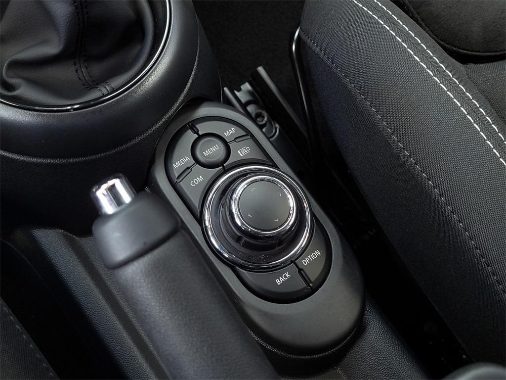 used 2024 MINI Hardtop car, priced at $37,695