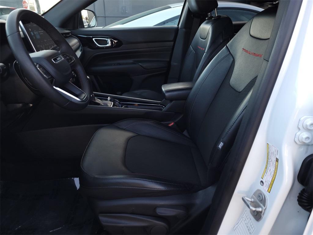 used 2023 Jeep Compass car, priced at $24,388