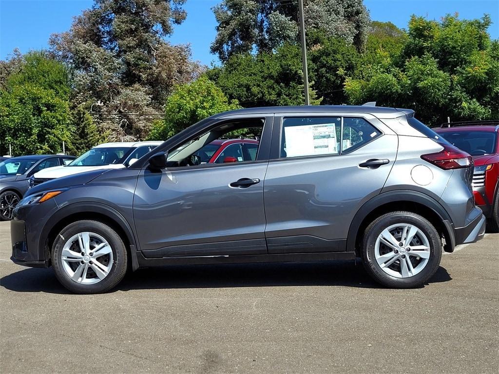 new 2025 Nissan Kicks Play car, priced at $22,260