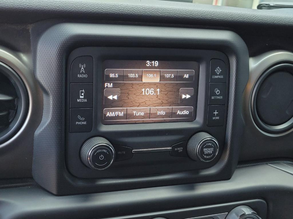 used 2020 Jeep Wrangler Unlimited car, priced at $25,995