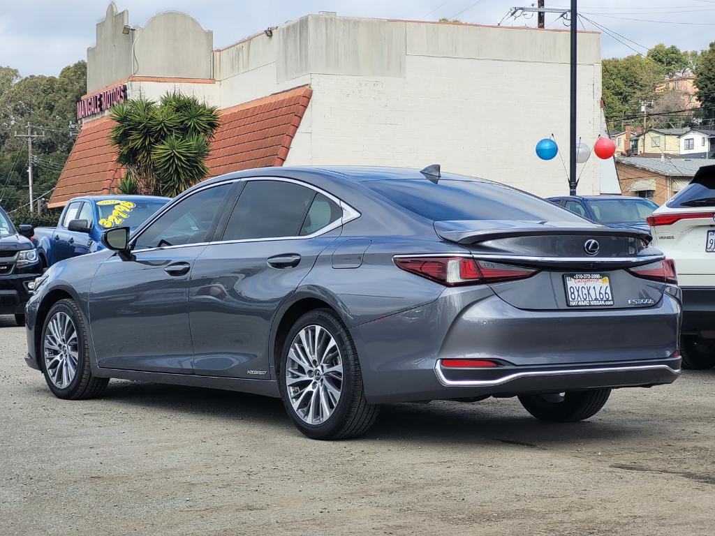 used 2021 Lexus ES 300h car, priced at $28,991